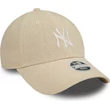 casquette-courbee-beige-ajustable-pour-femme-9forty-linen-new-york-yankees-mlb-new-era