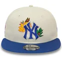 gorra-plana-blanca-y-azul-snapback-9fifty-floral-de-new-york-yankees-mlb-de-new-era