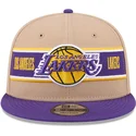 brun-och-lila-platt-keps-snapback-9fifty-draft-2024-fran-los-angeles-lakers-nba-av-new-era