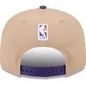 brazowo-fioletowa-czapka-z-daszkiem-typu-snapback-9fifty-draft-2024-los-angeles-lakers-nba-od-new-era