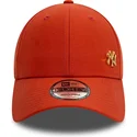 gorra-curva-roja-ajustable-con-logo-dorado-9forty-flawless-de-new-york-yankees-mlb-de-new-era