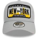 casquette-trucker-grise-a-frame-license-plate-new-york-villes-et-plages-new-era