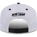 casquette-courbee-blanche-et-noire-snapback-golfer-chrome-logo-new-york-yankees-mlb-new-era