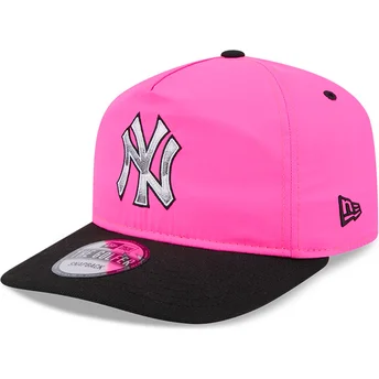 New Era Curved Brim GOLFER Chrome Logo New York Yankees MLB Pink and Black Snapback Cap