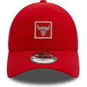 new-era-curved-brim-9forty-metallic-patch-chicago-bulls-nba-red-adjustable-cap