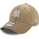 gorra-curva-beige-ajustable-9forty-cord-de-new-york-yankees-mlb-de-new-era