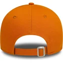 casquette-courbee-orange-ajustable-pour-femme-avec-logo-orange-9forty-league-essential-new-york-yankees-mlb-new-era