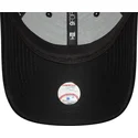 czarna-zakrzywiona-regulowana-czapka-dla-kobiet-9forty-velour-diamante-new-york-yankees-mlb-od-new-era