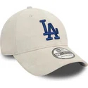 casquette-courbee-beige-ajustee-avec-logo-bleu-39thirty-faux-suede-los-angeles-dodgers-mlb-new-era