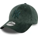 casquette-courbee-verte-ajustee-avec-logo-vert-39thirty-cord-new-york-yankees-mlb-new-era