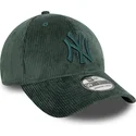 casquette-courbee-verte-ajustee-avec-logo-vert-39thirty-cord-new-york-yankees-mlb-new-era