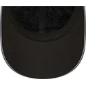 9forty-open-back-verstellbare-schwarze-damen-cap-mit-gebogenem-schirm-von-new-era