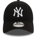 casquette-courbee-noire-ajustable-9twenty-washed-new-york-yankees-mlb-new-era