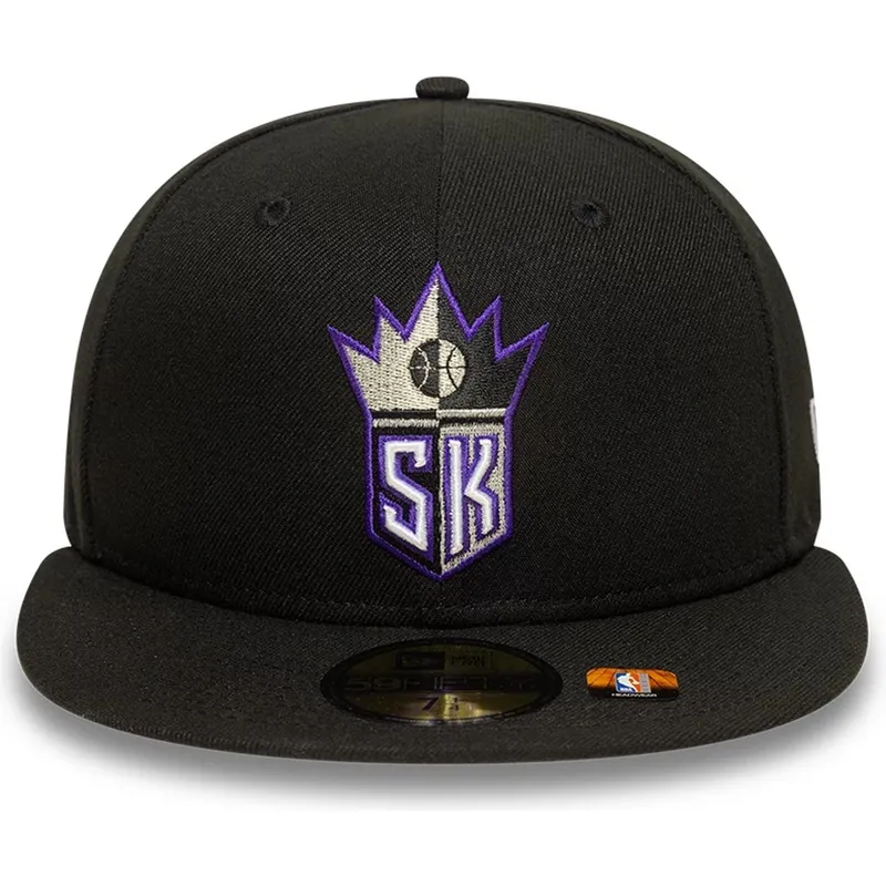 schwarze-enganliegende-59fifty-classic-flatcap-der-sacramento-kings-nba-von-new-era