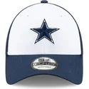 vit-och-marinbla-bojd-justerbar-keps-9forty-the-league-fran-dallas-cowboys-nfl-av-new-era