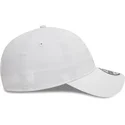 casquette-courbee-blanche-ajustable-avec-logo-blanc-9twenty-league-essential-new-york-yankees-mlb-new-era