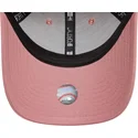 rozowa-regulowana-czapka-z-zakrzywionym-daszkiem-z-rozowym-logo-9forty-league-essential-new-york-yankees-mlb-marki-new-era