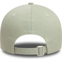 casquette-courbee-verte-claire-ajustable-9forty-essential-new-era