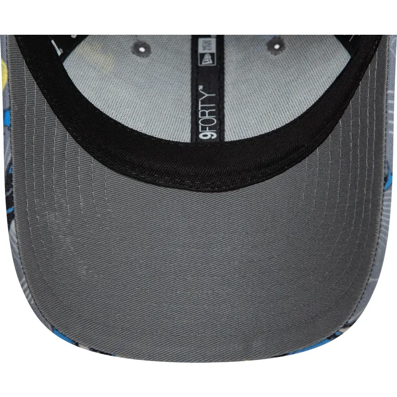 grau-gebogene-kappe-fur-jungen-9forty-all-over-print-von-batman-dc-comics-von-new-era