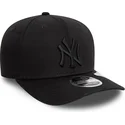 new-era-curved-brim-black-logo-9seventy-stretch-snap-new-york-yankees-mlb-black-snapback-cap