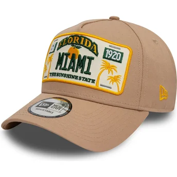 Καπέλο καμπύλο ανοιχτό καφέ snapback 9FORTY A Frame Πινακίδα Αυτοκινήτου Μαϊάμι Πόλεις και Παραλίες της New Era