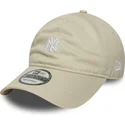 bojd-beige-justerbar-keps-9twenty-mini-logo-fran-new-york-yankees-mlb-av-new-era