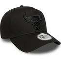 czarna-zakrzywiona-czapka-snapback-e-frame-essential-chicago-bulls-nba-od-new-era