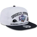 vit-och-svart-snapback-platt-keps-golfer-championship-pin-av-new-york-yankees-atlanta-braves-mlb-fran-new-era