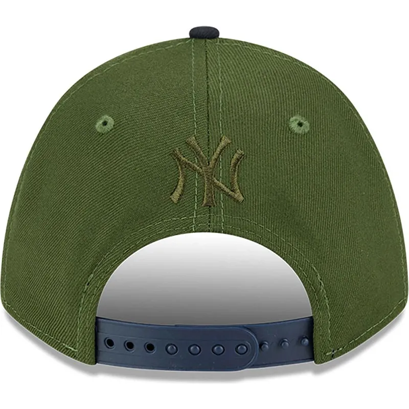 grune-und-marineblaue-snapback-kappe-9forty-m-crown-city-feature-der-new-york-yankees-mlb-von-new-era