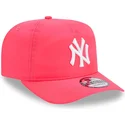 casquette-courbee-rose-ajustable-golfer-everyday-nylon-new-york-yankees-mlb-new-era