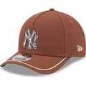 casquette-courbee-marron-snapback-9forty-m-crown-a-frame-motorsport-new-york-yankees-mlb-new-era