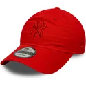 casquette-courbee-rouge-ajustable-avec-logo-rouge-9twenty-colour-pack-new-york-yankees-mlb-new-era