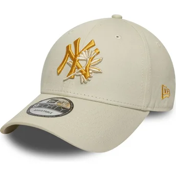 Beige justerbar böjd keps med gult logotyp 9FORTY Floral Icon New York Yankees MLB från New Era