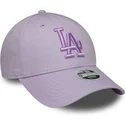 justerbar-lila-kurvhatt-for-kvinnor-med-lila-logotyp-9forty-league-essential-los-angeles-dodgers-mlb-fran-new-era
