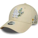beige-justerbar-bojd-keps-for-kvinnor-9forty-floral-icon-los-angeles-dodgers-mlb-fran-new-era
