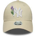 justerbar-beige-bojd-keps-for-kvinnor-9forty-beaded-new-york-yankees-mlb-fran-new-era