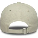 beige-justerbar-bojd-keps-for-dam-med-beige-logotyp-9twenty-linen-new-york-yankees-mlb-fran-new-era