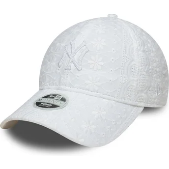 Vit justerbar böjd keps för kvinnor med vitt 9TWENTY New York Yankees MLB-broderi från New Era