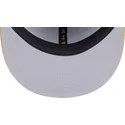 casquette-plate-noire-et-jaune-ajustee-avec-logo-dore-59fifty-day-new-york-yankees-mlb-new-era