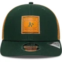 gron-och-brun-9seventy-stretch-snap-debossed-logo-oakland-athletics-mlb-truckerkeps-fran-new-era