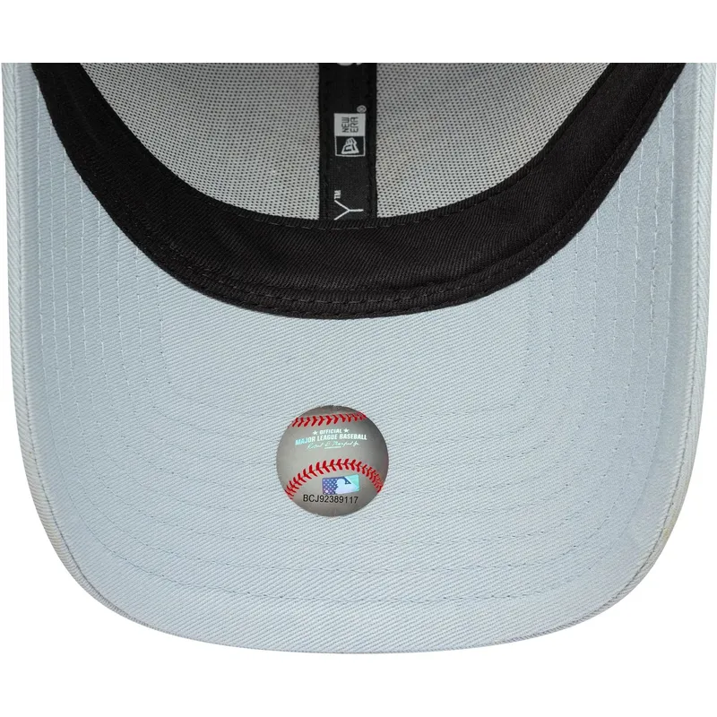 blaue-verstellbare-trucker-kappe-mit-marineblauen-logo-9forty-homefield-der-new-york-yankees-mlb-von-new-era