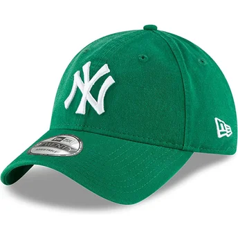 Grüne verstellbare gebogene Kappe 9TWENTY Core Classic der New York Yankees MLB von New Era