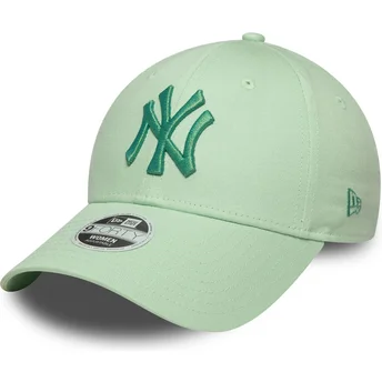 New Era Curved Brim Women Green Logo 9FORTY Metallic Logo New York Yankees MLB Green Adjustable Cap