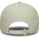 beige-och-gron-justerbar-kurvad-keps-for-kvinnor-9twenty-world-series-cooperstown-los-angeles-dodgers-mlb-fran-new-era