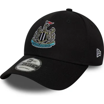 Justerbar svart böjd keps 9FORTY Core Newcastle United Football Club Premier League från New Era