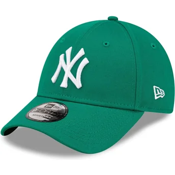 Grön justerbar kurvad keps för dam 9FORTY League Essential från New York Yankees MLB av New Era