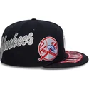 casquette-plate-bleue-marine-ajustee-59fifty-all-over-new-york-yankees-mlb-new-era