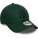zielona-regulowana-czapka-z-zakrzywionym-daszkiem-z-zielonym-logo-9forty-league-essential-new-york-yankees-mlb-od-new-era