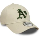 casquette-courbee-beige-ajustable-avec-logo-vert-9forty-league-essential-oakland-athletics-mlb-new-era