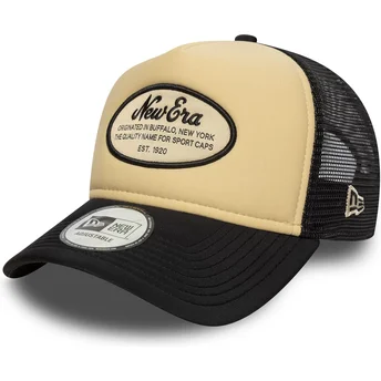 Casquette trucker beige et noire A Frame Foam Oval Patch New Era